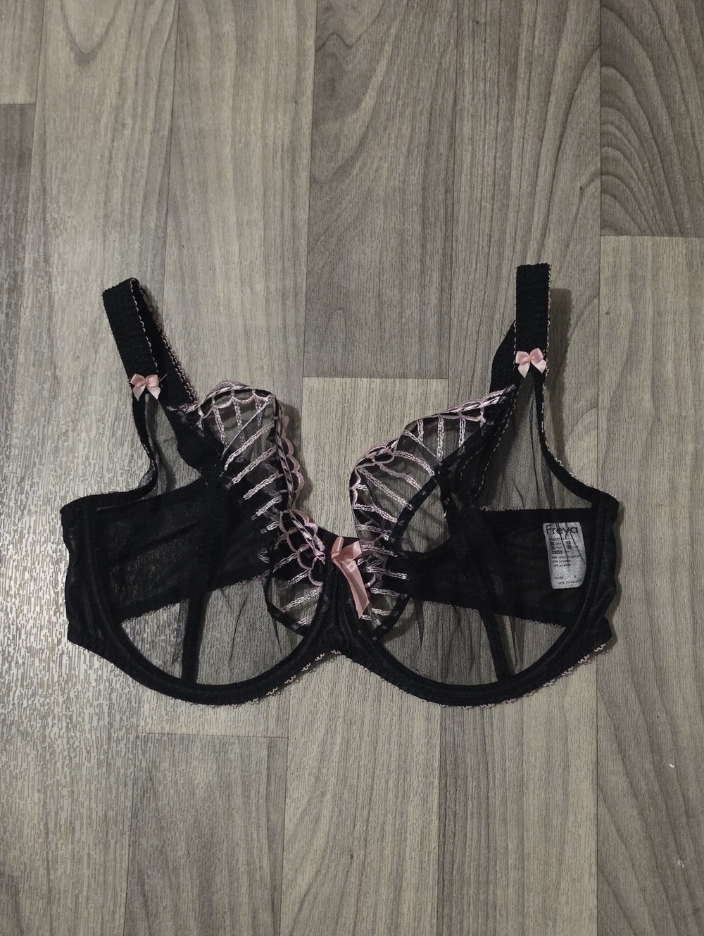 Freya Black Sheer Lace Underwire Bra with Pink Accents Size 38FF.
